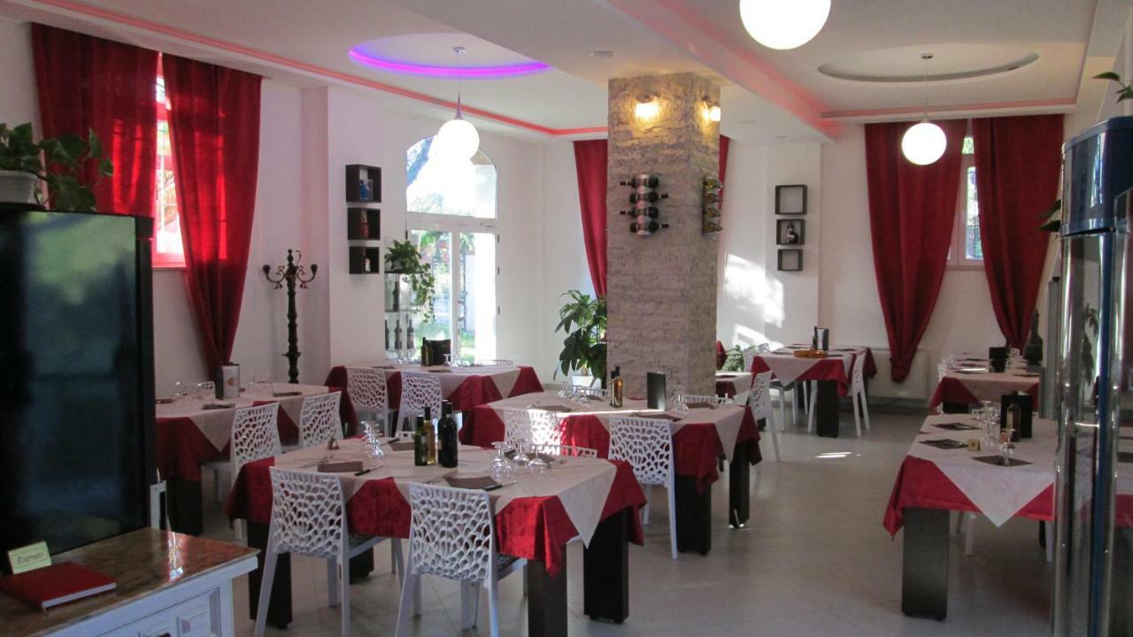 فندق Casa Eraldo Castellaccia المظهر الخارجي الصورة
